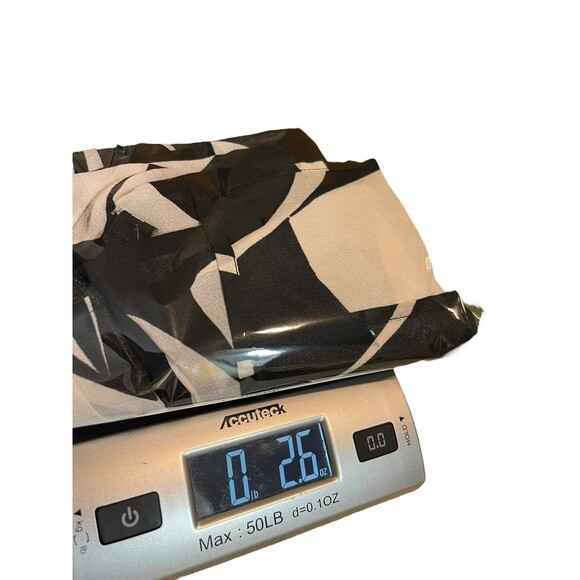 Anne Klein New York One Size Black White Floral Sheer Wrap Kimono Scarf NWT - Picture 10 of 11